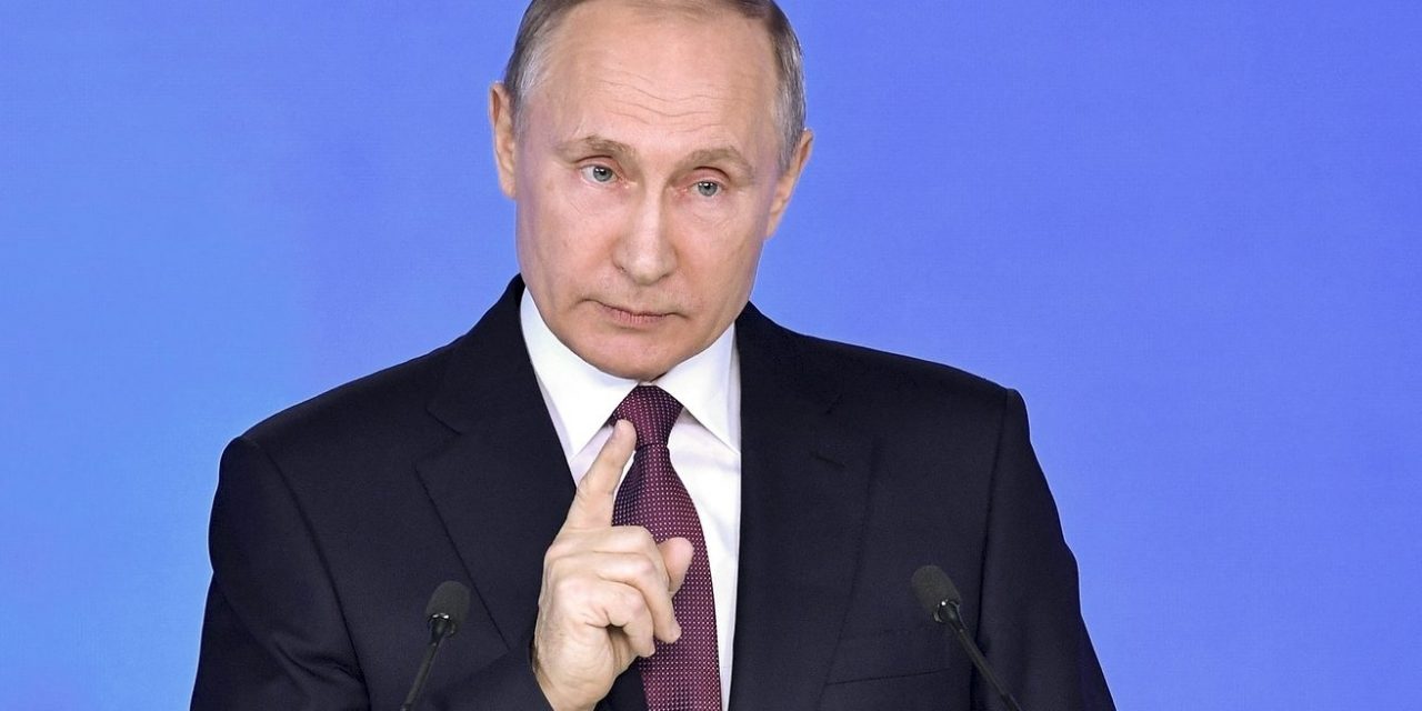 Putyin: Az év végéig hadrendbe áll az első Szarmat rakétarendszer