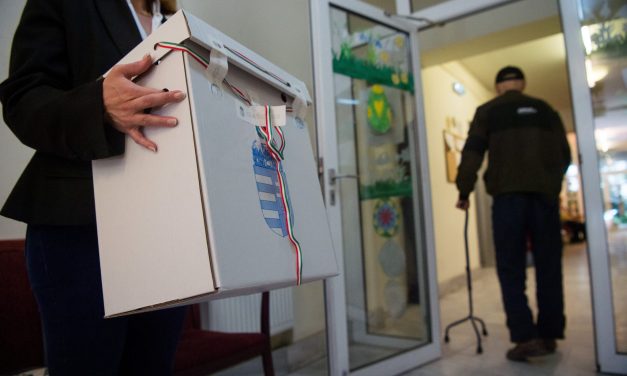 Magyarországon hivatalosan is megkezdődött a választási kampányidőszak