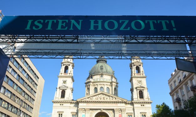 Egy hétig Budapestre figyelt a katolikus világ