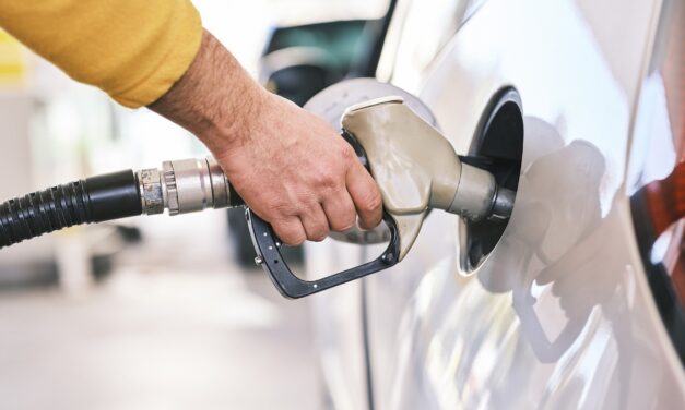 Februárban is tankolhatunk majd hatósági áras üzemanyagot