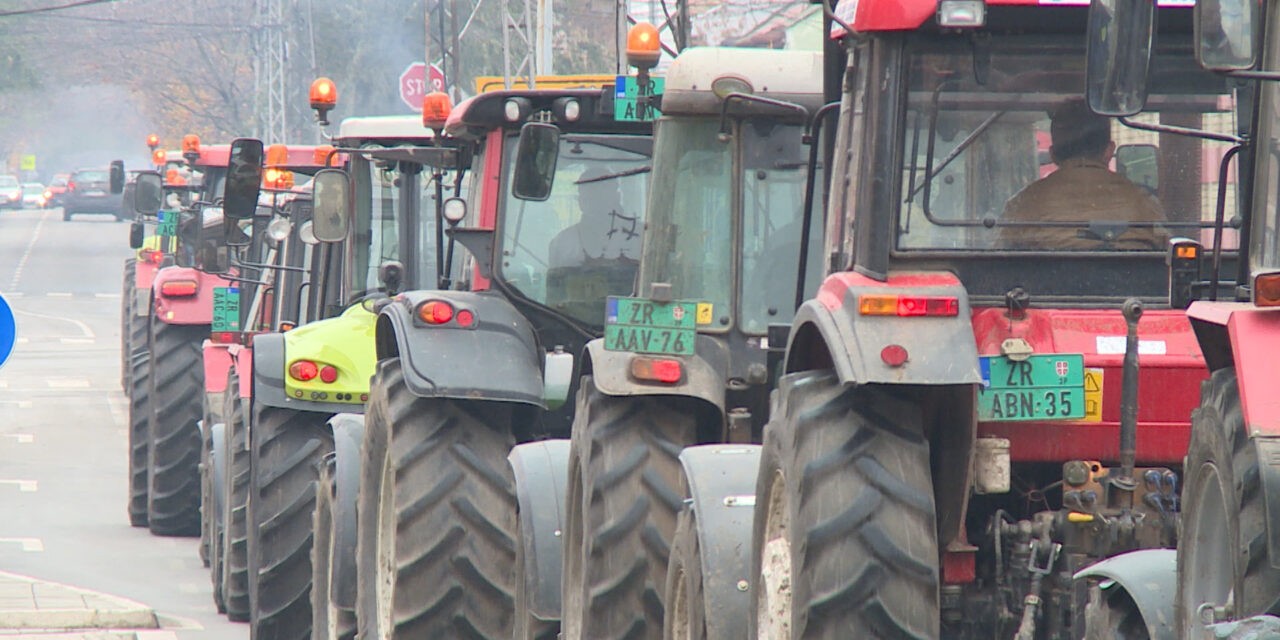 Traktorokkal lassítják a forgalmat a földművesek kedden