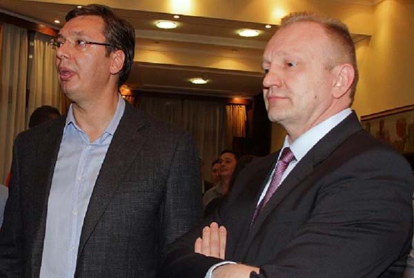 Vučić jövője két „árulótól” függ