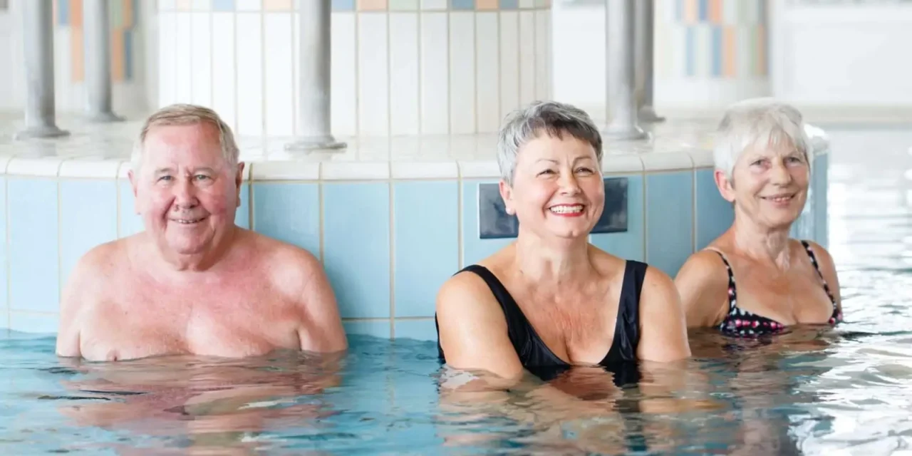 Ingyen mehetnek gyógyfürdőbe a kisnyugdíjasok