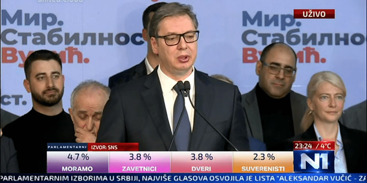 Vučić: Több mint elegendő mandátumhoz jutottunk, hogy a VMSZ-szel kormányt alakítsunk