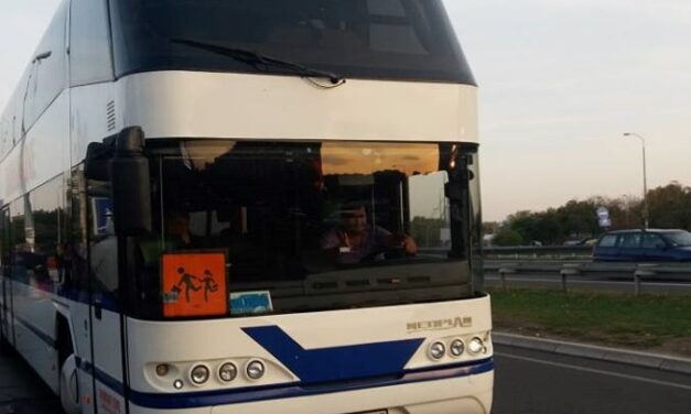 Montenegróban balesetet szenvedett egy szerbiai diákokat szállító busz