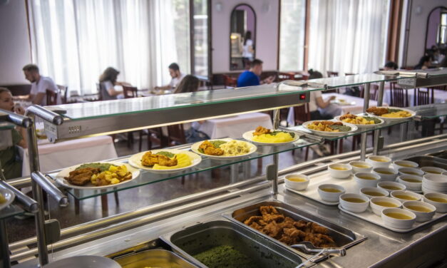 Hetvenkét dinárért ebédelhetnek az egyetemisták