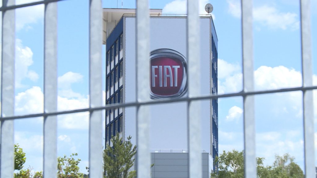 A főváros utcáinak lezárására készülnek a Fiat dolgozói