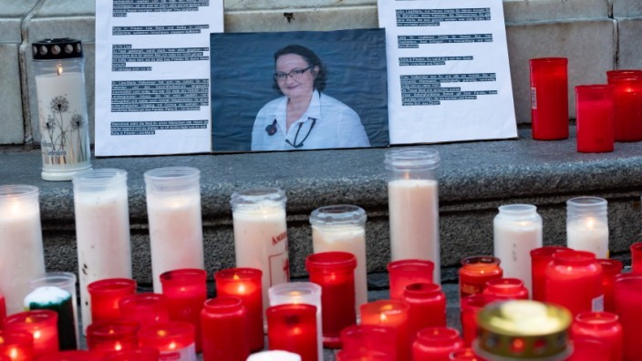 Tüntettek az öngyilkos osztrák háziorvosért
