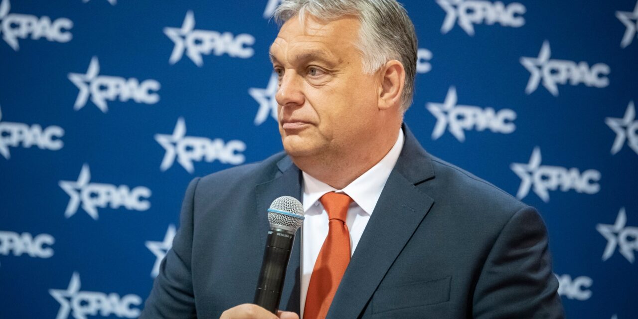 Orbán: Az amerikai kormány ideológiai nyomás alá helyezte Brüsszelt