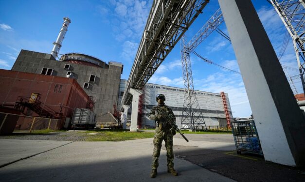 Nukleáris balesetveszélyre figyelmeztet a Roszatom a zaporizzsjai atomerőműnél