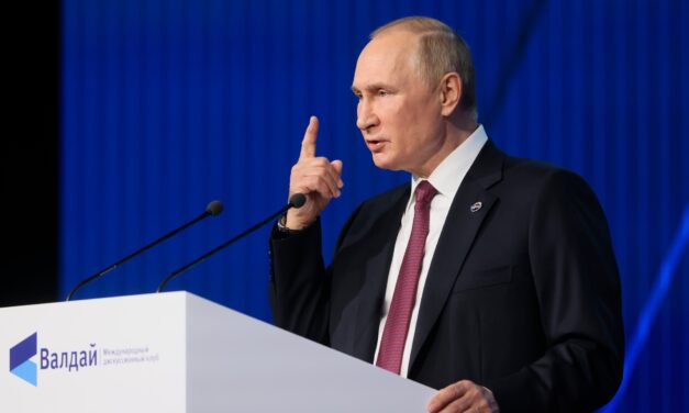 Putyin: A nyugatról érkező fegyvereket már szállítás közben igyekszünk megsemmisíteni