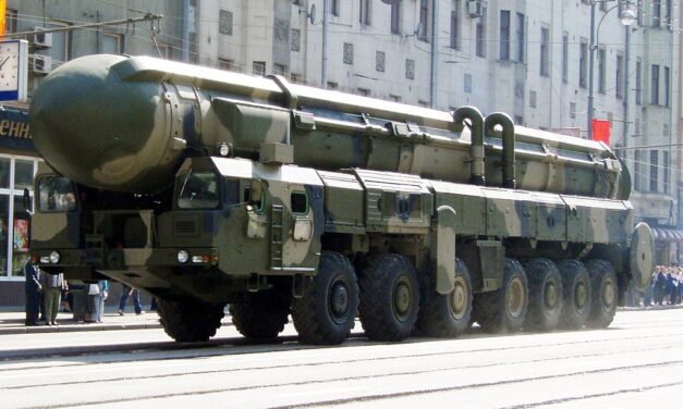 Moszkva interkontinentális ballisztikus rakétákkal kezd hadgyakorlatba