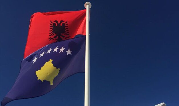 Kordont vont ki a KFOR és a koszovói rendőrség