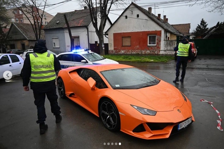 A Lamborghinit még márciusban „letartóztatták”, de annak sofőrje ellen továbbra sem indult eljárás