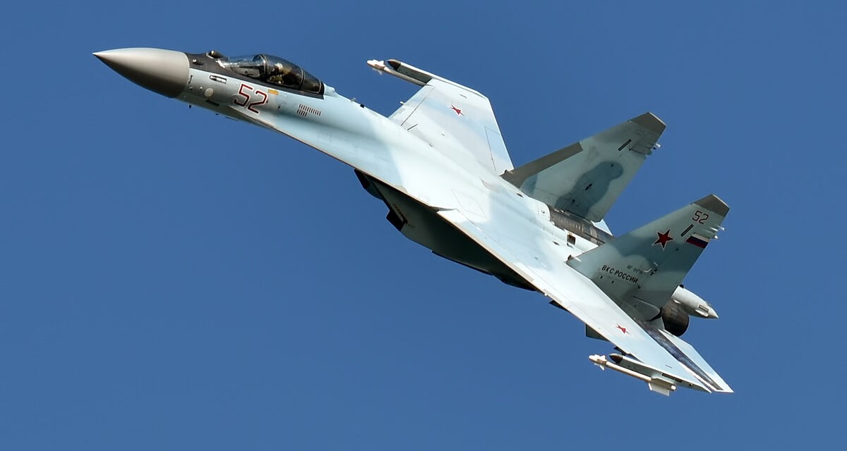 Orosz vadászbombázó szórakozott egy Frontex-repülőgéppel